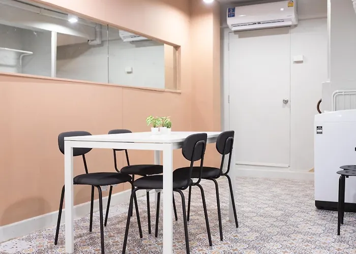 A1 Duplex Large Wt Kitchen * 방콕